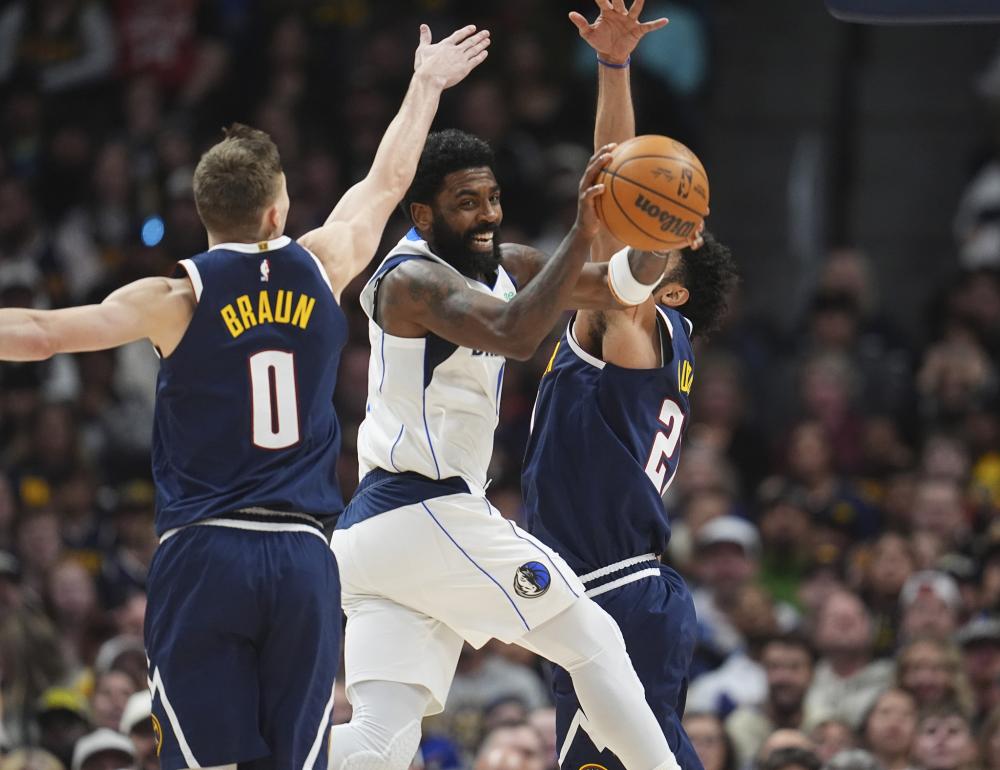 鹰内线球员 鹰内线球员