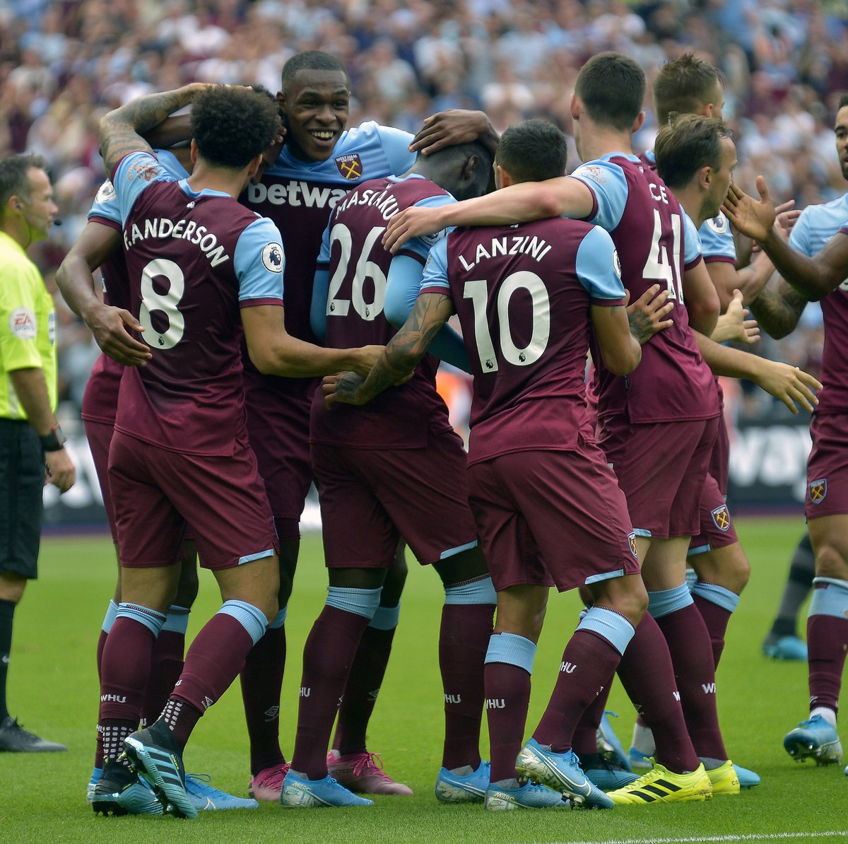 的比赛自信 的比赛自信